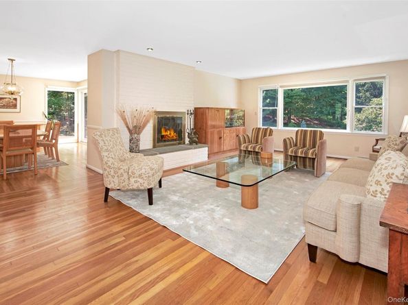 102 Butternut Road, Briarcliff Manor NY 10510