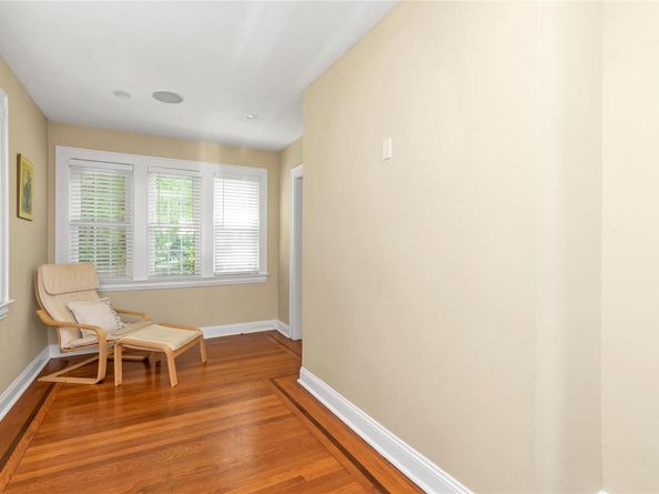 473 Lakeview Avenue, Rockville Centre NY 11570