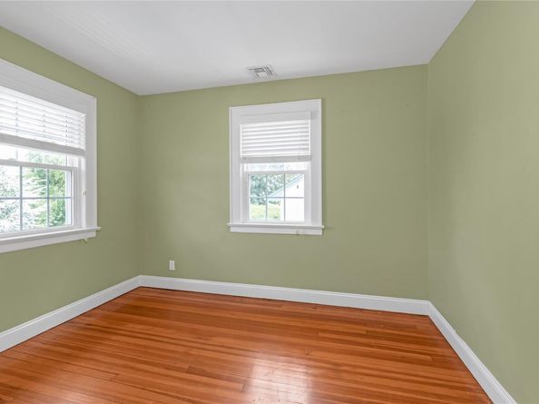 473 Lakeview Avenue, Rockville Centre NY 11570