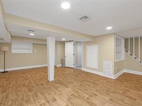 473 Lakeview Avenue, Rockville Centre NY 11570