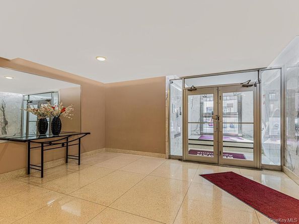 525 W 236th Street 6A, Bronx NY 10463