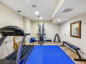 61 Lakeshore Drive, Eastchester NY 10709