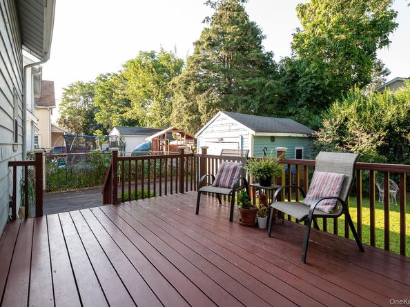74 McLean Avenue, White Plains NY 10607
