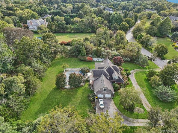 12 Laila Lane, Remsenburg NY 11960