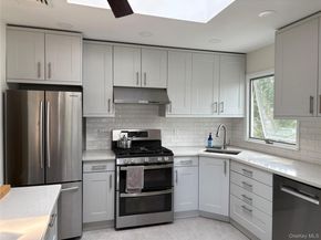 110 Clinton Avenue, Port Jefferson Station NY 11776
