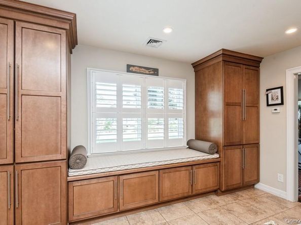 330 Private Road, East Patchogue NY 11772