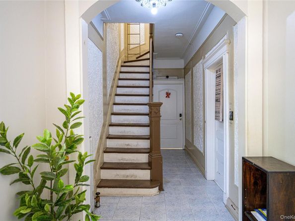 58-17-15 Penrod Street, Corona NY 11368
