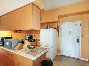 725 Miller Avenue 137, Freeport NY 11520