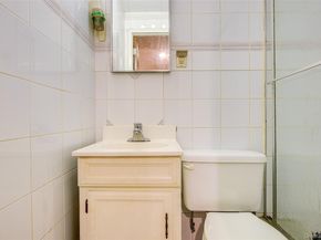 249-35 51 Avenue, Little Neck NY 11362