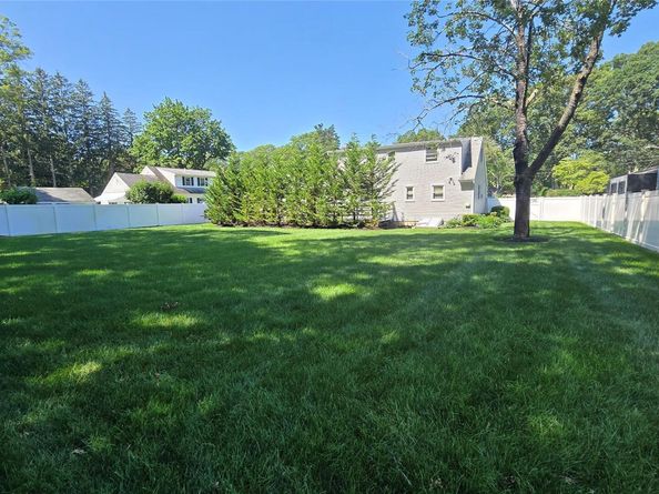 52 Timber Drive, Calverton NY 11933