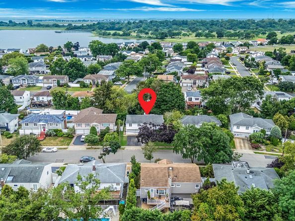 2922 Bond Drive, Merrick NY 11566
