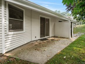 29 Cambridge Court B, Yorktown Heights NY 10598