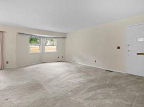 29 Cambridge Court B, Yorktown Heights NY 10598