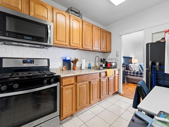 4 Fordham Hill Oval 9E, Bronx NY 10468