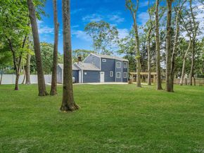 15 Bellaire Drive, Ridge NY 11961