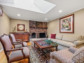 19 Fox Lane, Dix Hills NY 11746