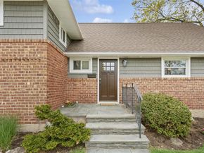 100 Westbury Avenue, Plainview NY 11803