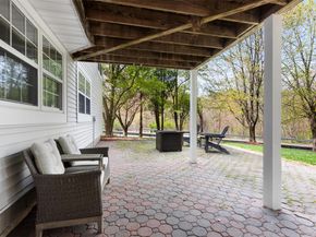 300 Rockwood Court, Yorktown Heights NY 10598