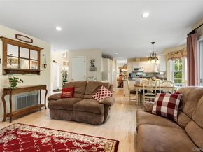 300 Rockwood Court, Yorktown Heights NY 10598