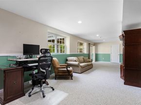 300 Rockwood Court, Yorktown Heights NY 10598