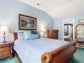 300 Rockwood Court, Yorktown Heights NY 10598