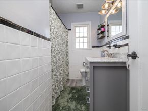 2915 Laurel Avenue, Baldwin NY 11510
