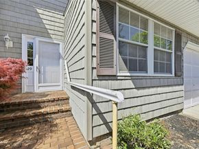 29 Jennings Lane, Woodbury NY 11797