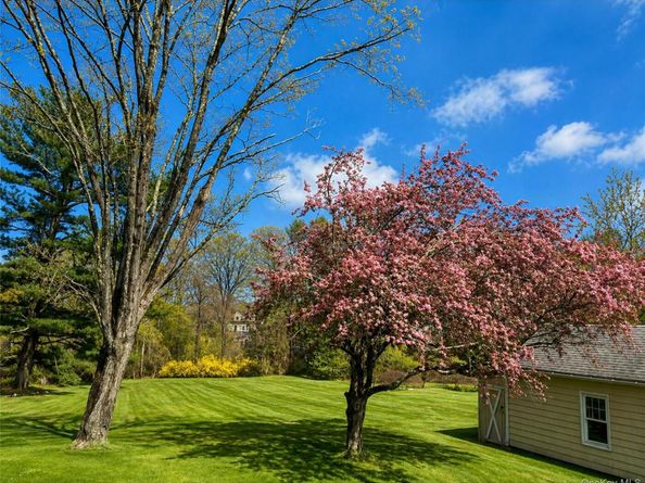 453 Smith Ridge Road, South Salem NY 10590