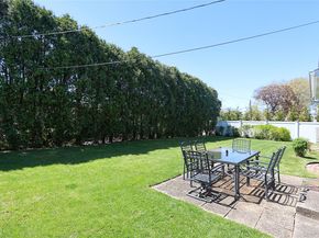 14 Bradford Road, Plainview NY 11803