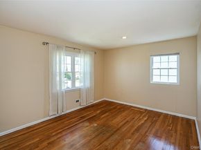 14 Bradford Road, Plainview NY 11803