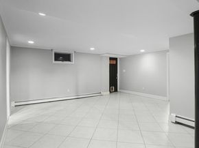 67 Royal Way, Manhasset Hills NY 11040