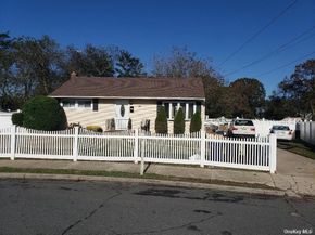 56 Benjoe Drive, Amityville NY 11701