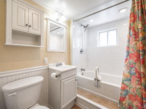 17 Gay Lore Drive, Huntington NY 11743