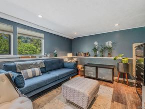 17 Gay Lore Drive, Huntington NY 11743
