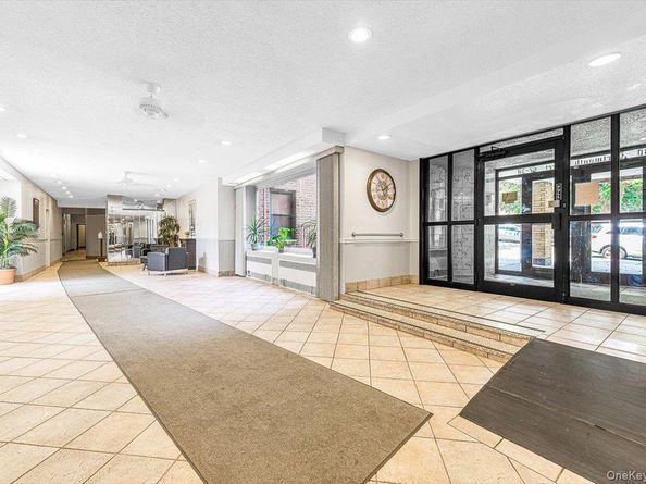 67-30 Dartmouth Street 1K, Forest Hills NY 11375