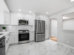 183 N Marginal Road, Jericho NY 11753