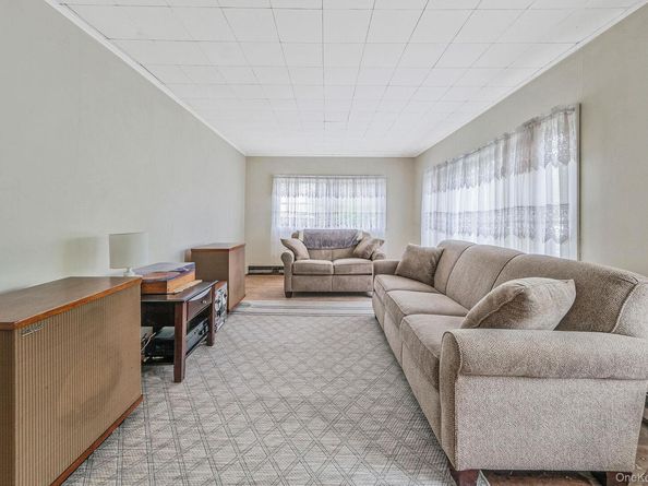 145 Locust Drive, Rocky Point NY 11778