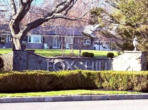 508 Fox Hill Drive, Baiting Hollow NY 11933