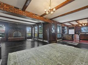 19 Gaymor Lane, Commack NY 11725