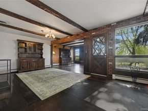 19 Gaymor Lane, Commack NY 11725