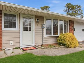 150 Eastbourne Court B, Ridge NY 11961