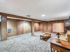 238 Centre Avenue, Lindenhurst NY 11757
