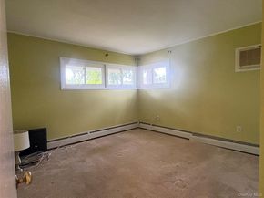 2 Dwarf Lane, Wantagh NY 11793