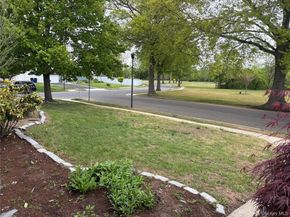2 Dwarf Lane, Wantagh NY 11793
