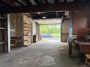 2 Dwarf Lane, Wantagh NY 11793