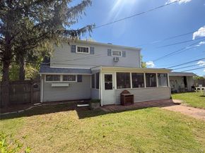 2 Dwarf Lane, Wantagh NY 11793