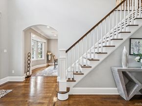 155 Bengeyfield Drive, East Williston NY 11596