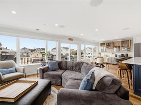 909 S 5th Street, Lindenhurst NY 11757
