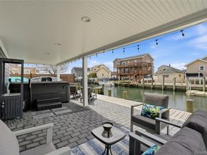 909 S 5th Street, Lindenhurst NY 11757