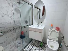 6942 43rd Avenue, Woodside NY 11377
